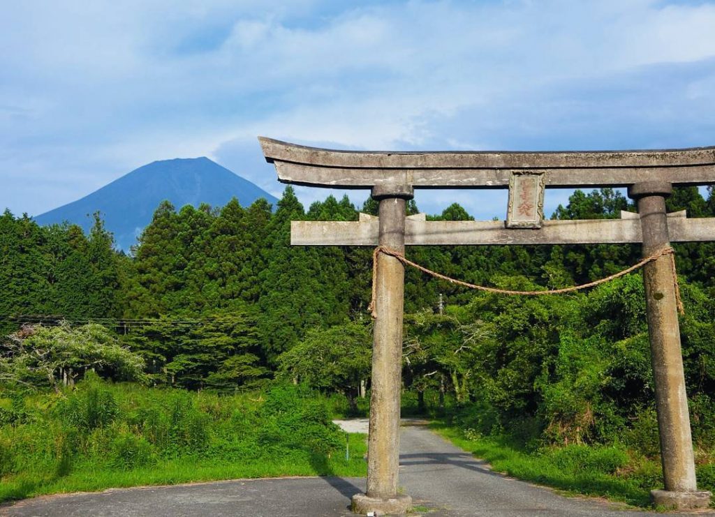 鳥居富士山-人穴浅間神社